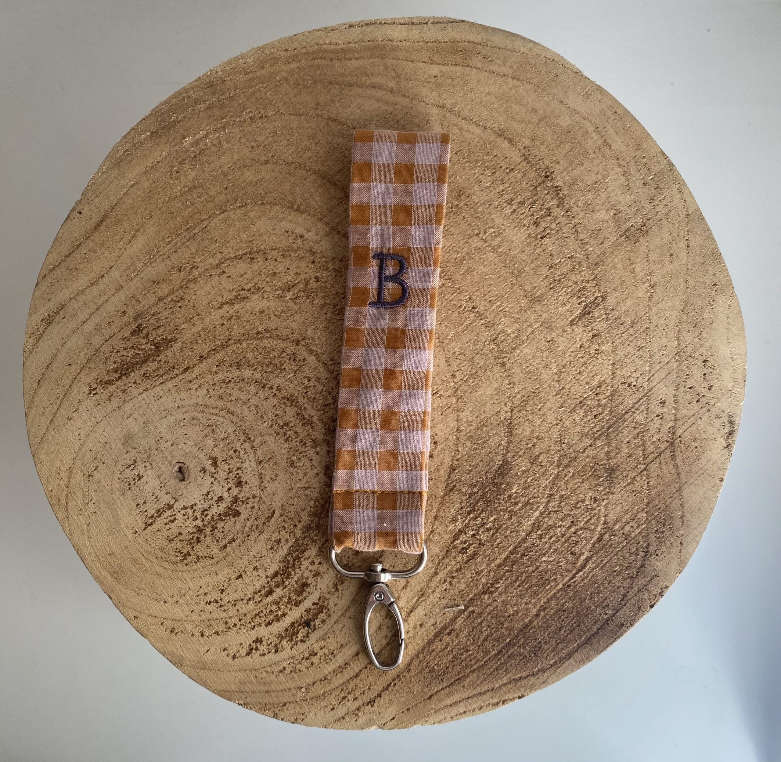 Llavero vichy Caramelo